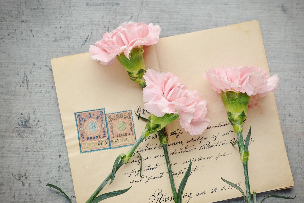 When the Past Haunts the Present: Dual Timelines in Literary Mystery